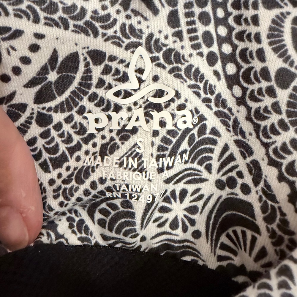Prana Quinn Dress Small Black White Mandala Print Shelf Bra Tiered Mini Dress - Picture 4 of 9